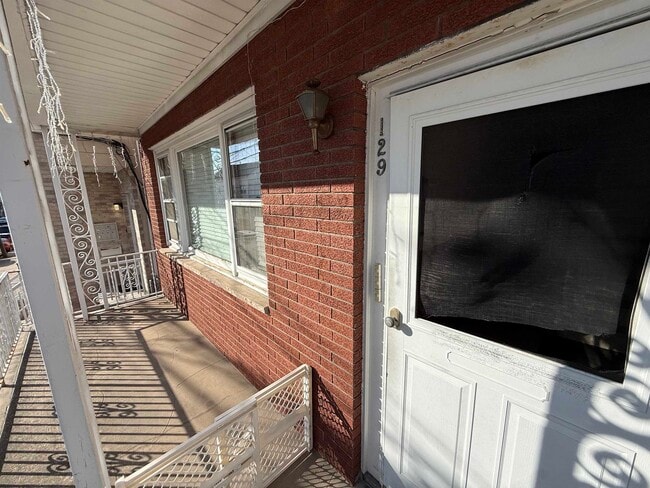 129 W 20th St in Bayonne, NJ - Building Photo - Building Photo