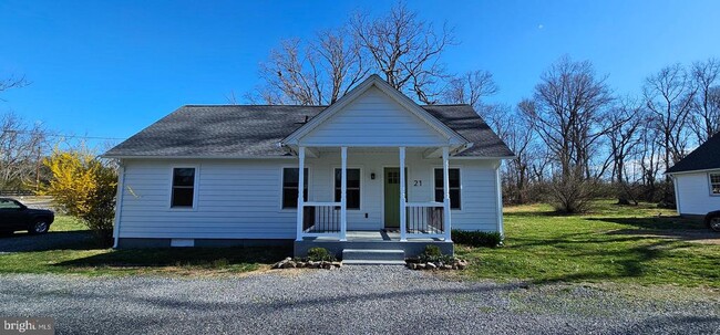 property at 21 Princess Ln