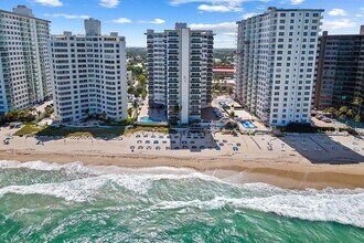 3700 Galt Ocean Dr, Unit 702 in Fort Lauderdale, FL - Foto de edificio - Building Photo