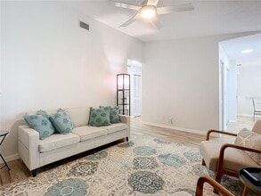 840 Center Ave in Holly Hill, FL - Building Photo - Building Photo