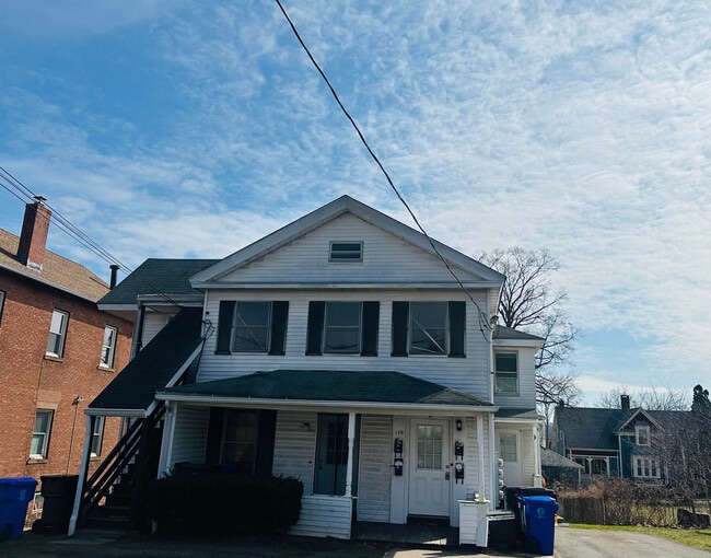 160 S Main St, Unit 2nd Floor R
