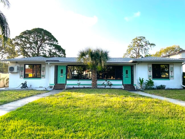 property at 253 Mateo Way NE