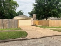 3807 Wood Stone Walk Dr