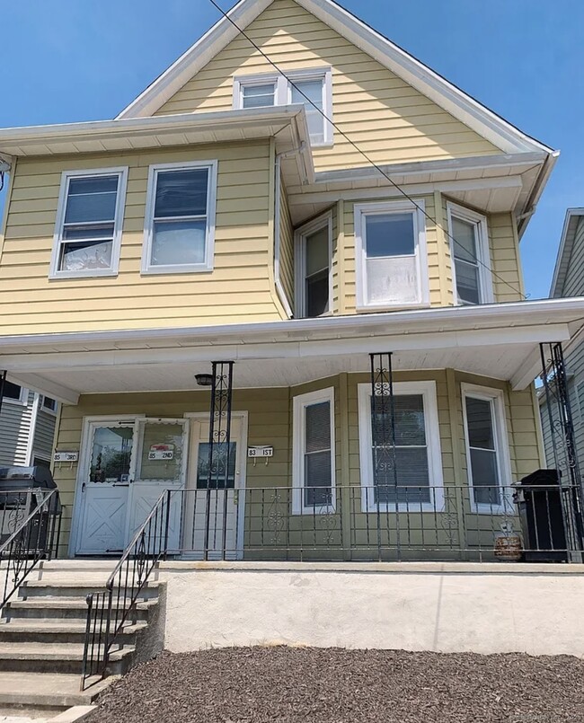 property at 83 Thomas St