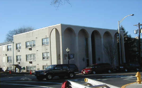 Athenian Arms in Roselle Park, NJ - Foto de edificio - Building Photo