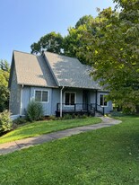 135 Buffalo Trail in Asheville, NC - Building Photo