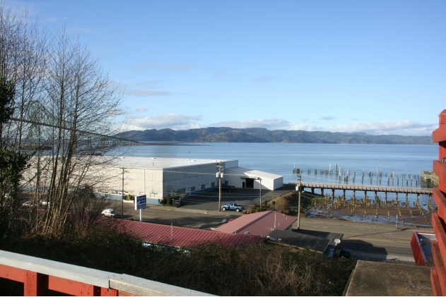 40 W Bond St in Astoria, OR - Foto de edificio - Building Photo