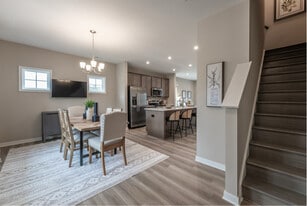 235 Greenpark Rd in Sandston, VA - Building Photo