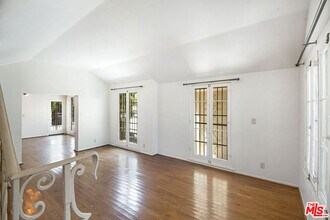 6140 W 6th St in Los Angeles, CA - Building Photo - Building Photo