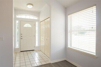 1000 Moon Glow Dr in Leander, TX - Building Photo - Building Photo