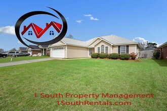 8894 Spring Grove S in Mobile, AL - Building Photo - Building Photo