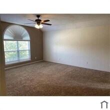 474 Lakefield Dr in Murphy, TX - Building Photo - Building Photo