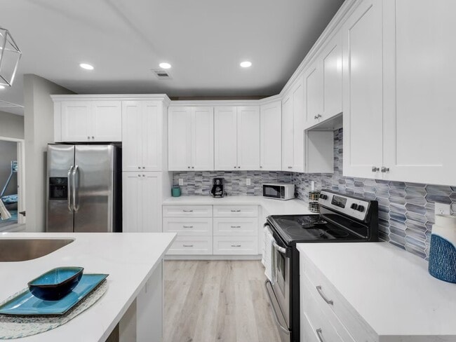 property at 4019 Ave S