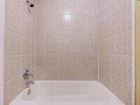 305 E 41st St photo'