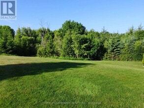 26 Diamondwood Dr in Caledon, ON - Building Photo - Building Photo