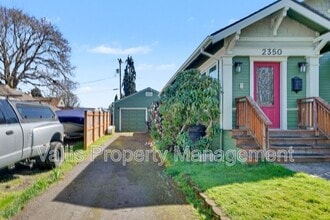 2350 Cottage St SE in Salem, OR - Building Photo - Building Photo