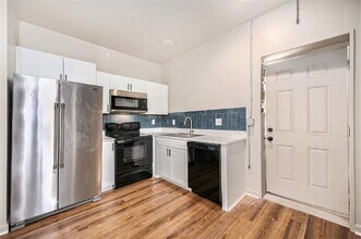 740 Washington Blvd-Unit -F in Kansas City, KS - Building Photo - Building Photo