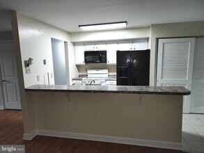 8566 Dyott Ct in Easton, MD - Building Photo - Building Photo