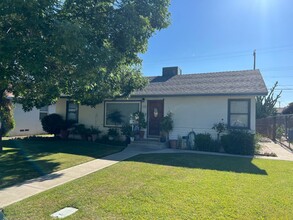 115 Cypress St in Bakersfield, CA - Building Photo - Building Photo