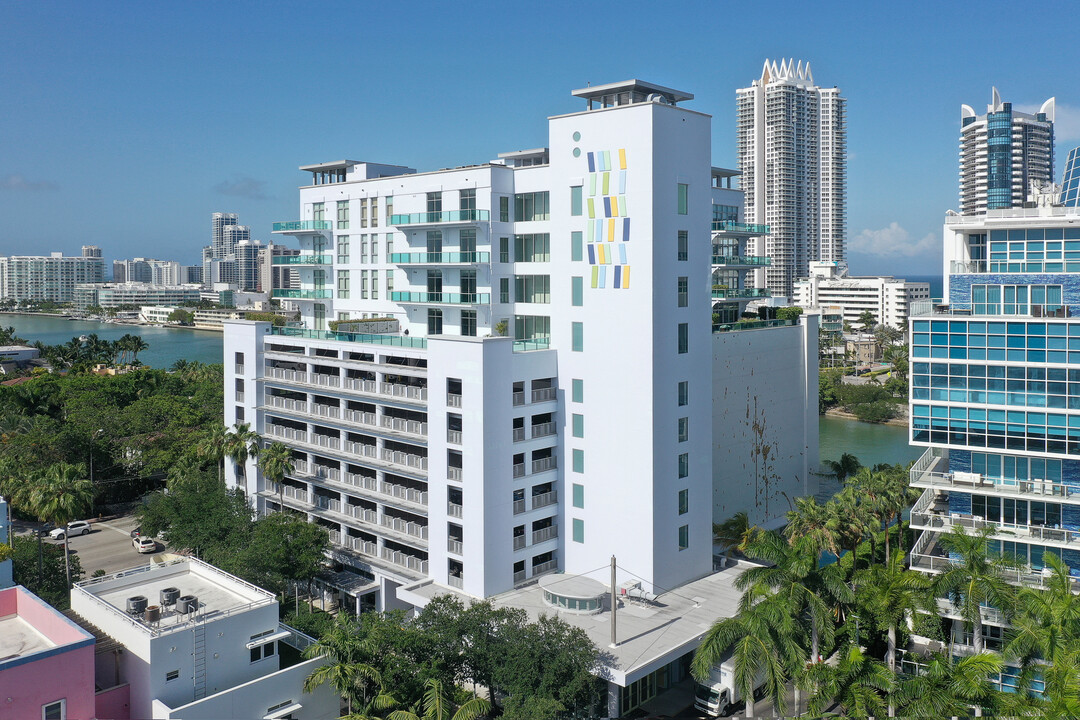 The Chatham at Aqua in Miami Beach, FL - Foto de edificio