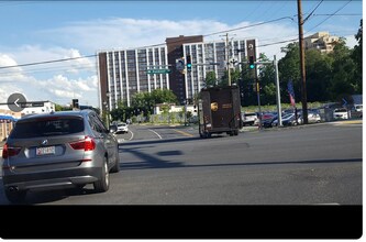 11801 Rockville Pike, Unit 714 in North Bethesda, MD - Foto de edificio - Building Photo