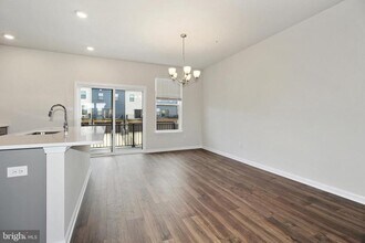 406 Carroll Walk Ave in Frederick, MD - Building Photo - Building Photo