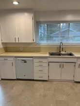 19614 80th Ave W in Edmonds, WA - Building Photo - Building Photo