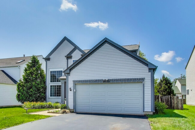 3423 Wilkes Dr in Naperville, IL - Building Photo - Building Photo