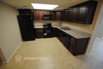 611 E Gable Ave in Mesa, AZ - Foto de edificio - Building Photo