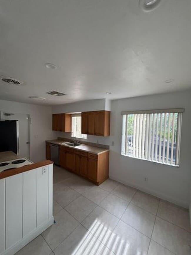 117 SE 4th Ave in Deerfield Beach, FL - Building Photo - Building Photo