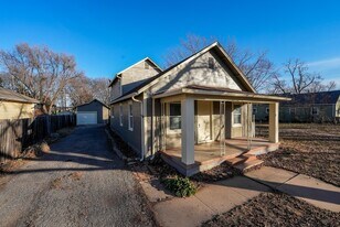 406 N Star St in El Dorado, KS - Building Photo