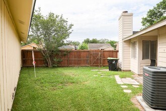 17711 Glenhagen Ct in Houston, TX - Building Photo - Building Photo
