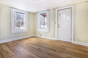 1038 Summer St NE in Minneapolis, MN - Building Photo