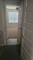 257 Misty Grove Dr in Loganville, GA - Building Photo