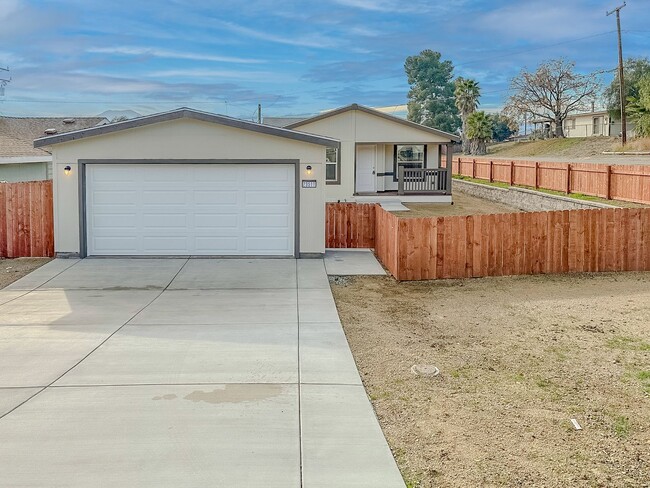 23511 Casa Bonita Ave in Menifee, CA - Building Photo - Building Photo