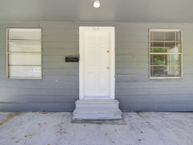 313 N Beauregard St