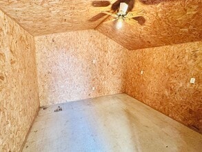 811 Kirk St in Taylor, TX - Building Photo - Building Photo