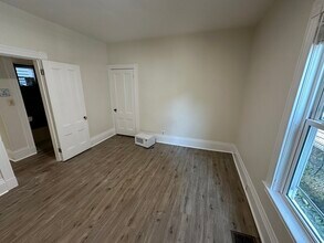 356 Western Ave, Unit #1 in Cambridge, MA - Foto de edificio - Building Photo