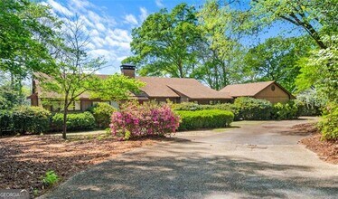 425 Audubon Cir in Griffin, GA - Building Photo - Building Photo
