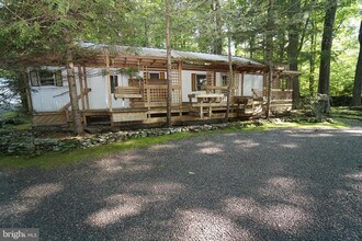 1995 Old Woods Rd in Green Lane, PA - Building Photo - Building Photo