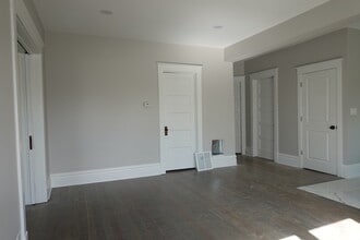 62 Pine St in Grayslake, IL - Building Photo - Building Photo