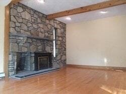 44 Pine Hill Rd in Worcester, MA - Foto de edificio - Building Photo