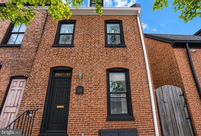 property at 1518 Aliceanna St