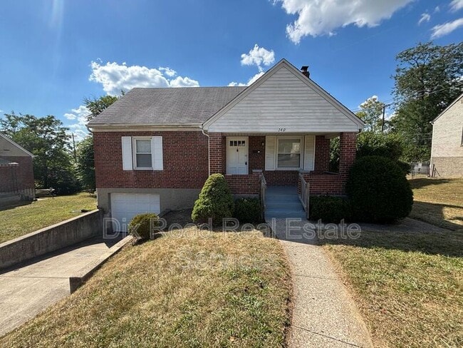 property at 140 Orchard St