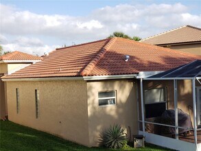 17182 NW 13th St in Pembroke Pines, FL - Building Photo - Building Photo