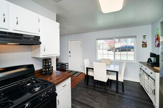 1349 Luzern St in Seaside, CA - Building Photo - Building Photo