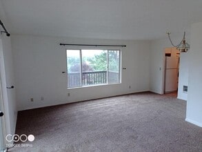 2830 California Ave in Klamath Falls, OR - Building Photo - Building Photo