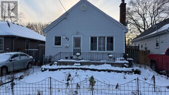 93 Elgin St in London, ON - Building Photo