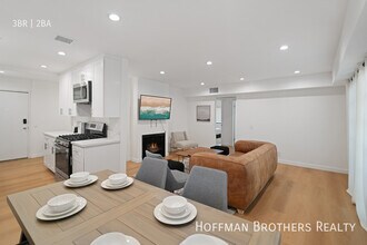 7441 Hazeltine Ave in Los Angeles, CA - Building Photo - Building Photo