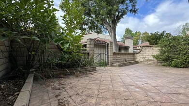 9731 El Paseo Dr in Rancho Cucamonga, CA - Building Photo - Building Photo
